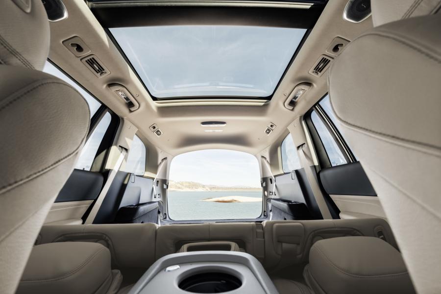 Интерьер Mercedes-Benz GLS580 4Matic (X167) 2019 года  (WW) (фото 51 из 57)